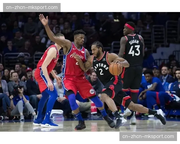 现场大屏幕播放致敬视频,欢迎重返多伦多的猛龙旧将范弗里特 现场大屏幕播放致敬视频,欢迎重返多伦多的猛龙旧将范弗里特